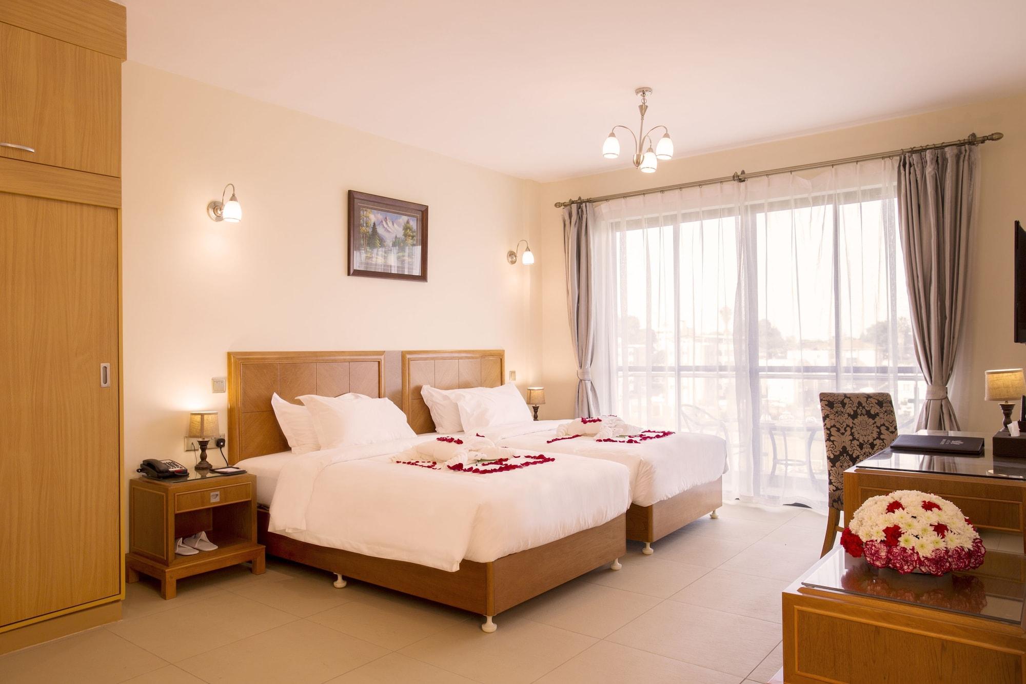 Lotos Inn & Suites, Ναϊρόμπι Εξωτερικό φωτογραφία